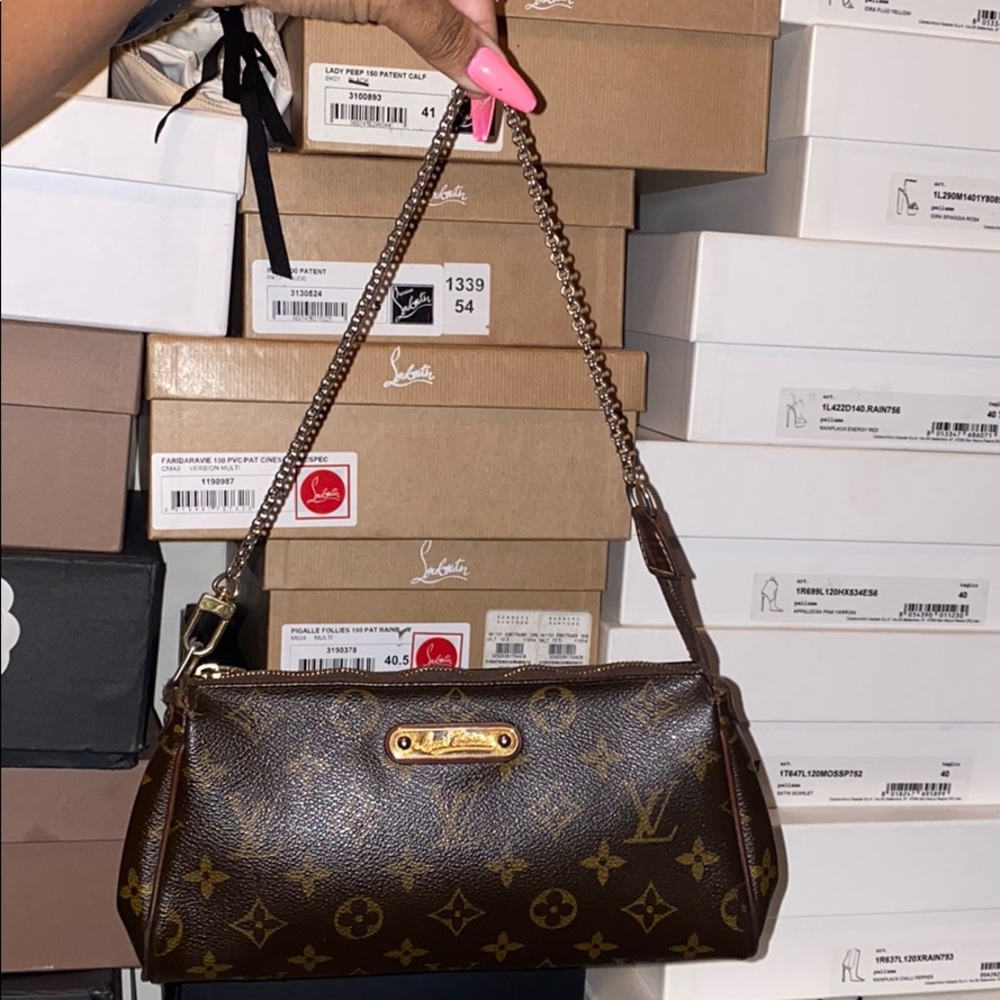 LV Clutch